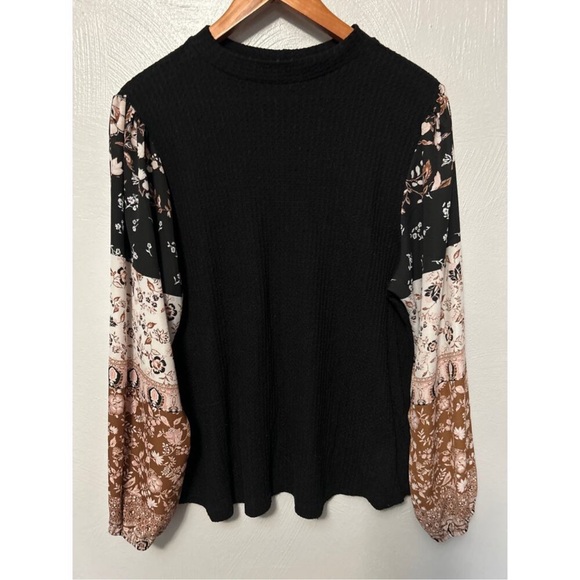 Maurices Medium Black and Floral sleeve Mock Neck Waffle Knit Top - Picture 10 of 14